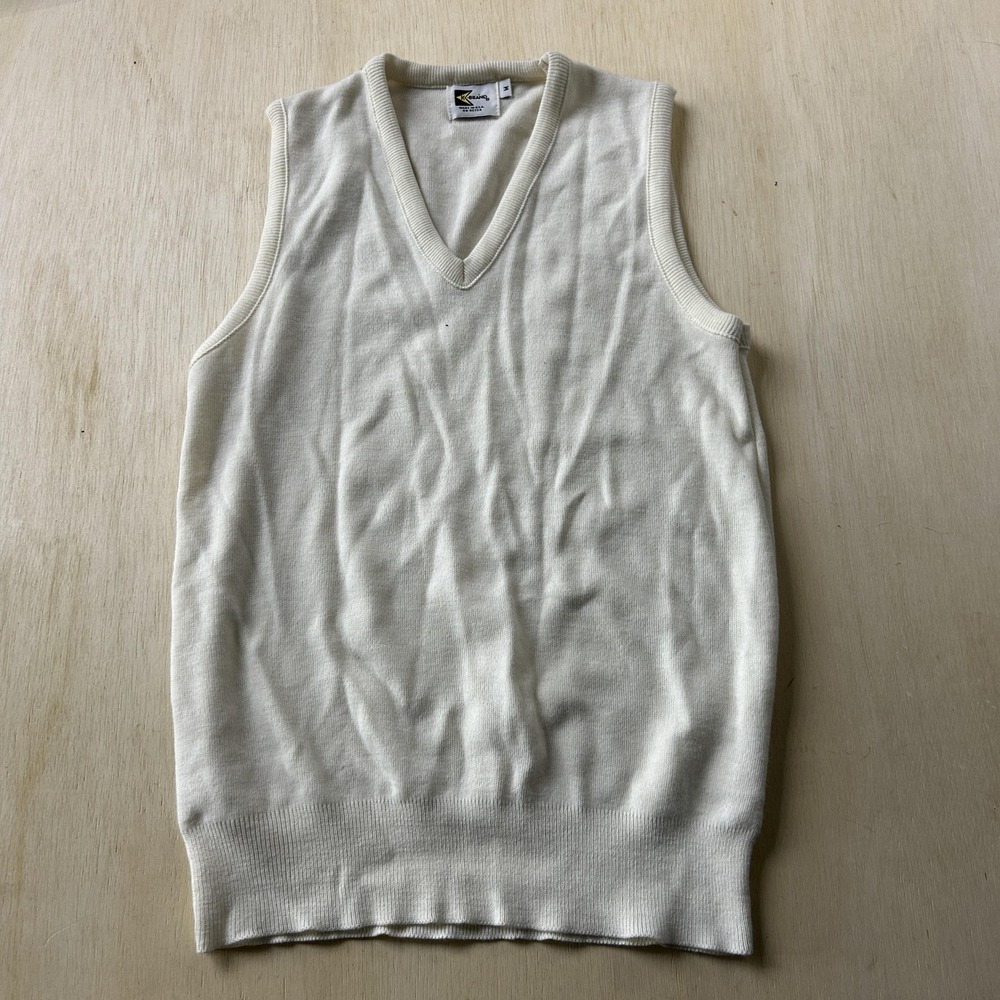 Vintage K-Brand Sweater Vest Mens Medium White Tight Knit V Neck Lightweight USA